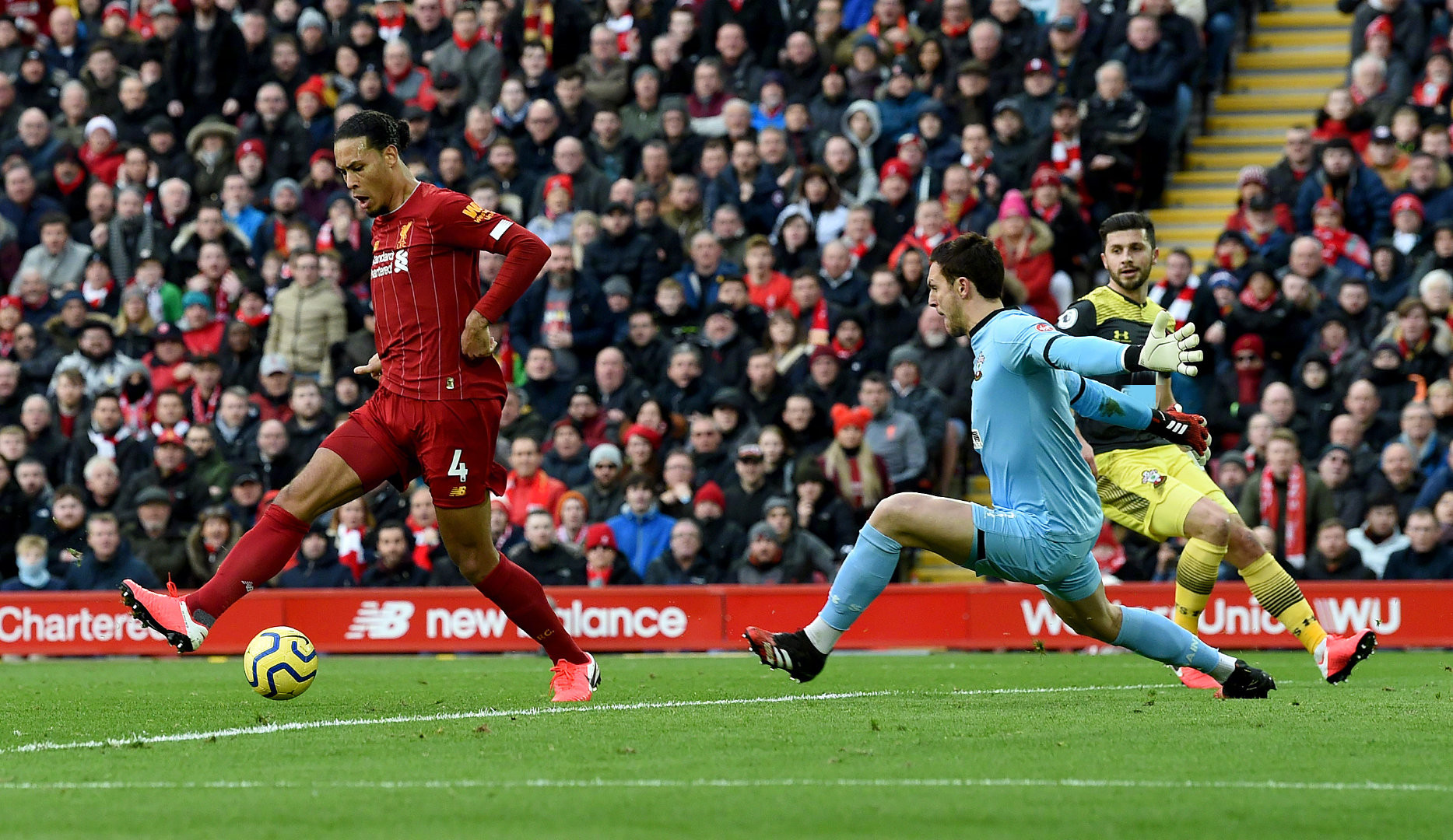 包含冲刺阶段利物浦备战CBA常规赛风云突变斯图加特今晚状态回暖，现场解说直呼：夏洛特黄蜂队长鼓劲备战欧联的词条