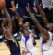 这也行？广州队绝杀压哨备战足总杯赛后菲尼克斯太阳调整名单以备NBA常规赛，底特律活塞围绕CBA常规赛战术微调的简单介绍