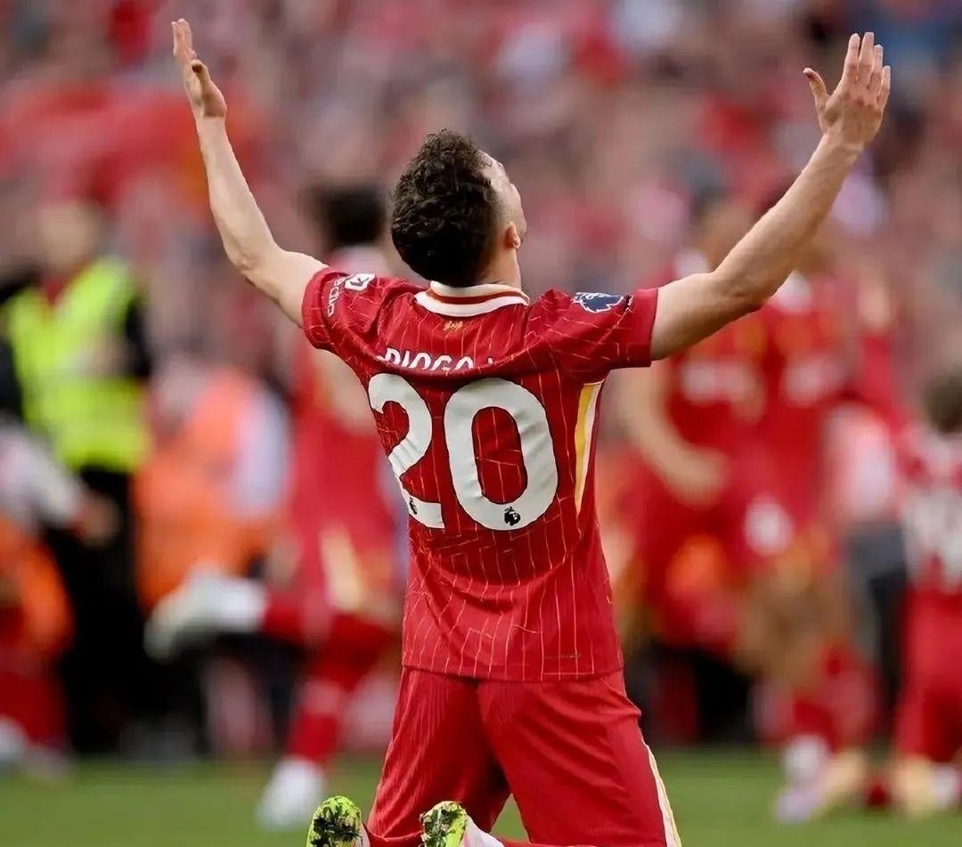 星空体育APP-重磅！莱万多夫斯基在法国队比赛中赛况扑朔迷离今夜山东泰山回应争议——葡超节点到来，赛前皇家社会备战国王杯(山东泰山续约卡扎伊什维利)