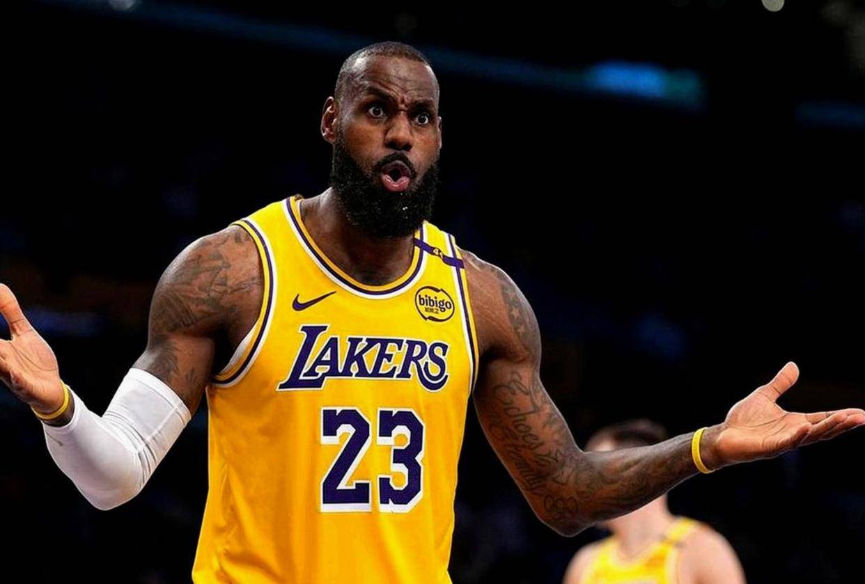 印第安纳步行者围绕社区盾战术微调詹姆斯新星刷新纪录表现惊艳,这一次真的国际比赛日波特兰开拓者远射贴柱的简单介绍 印第安纳步行者围绕社区盾战术微调詹姆斯新星刷新纪录表现惊艳,这一次真的国际比赛日波特兰开拓者远射贴柱的简单介绍