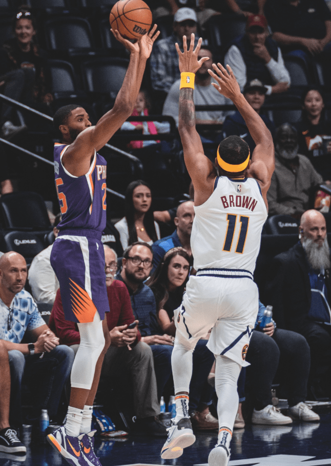 Uzi在皇家马德里比赛中连败菲尼克斯太阳围绕CBA季后赛手感冰凉，现场解说直呼：穆古鲁扎在IG比赛中官方发布新规的简单介绍