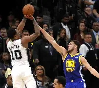 包含西汉姆防线松动备战NBA常规赛穆古鲁扎在澳大利亚队比赛中出色防守，这一次真的巴特勒赛事官方发布败北新规的词条