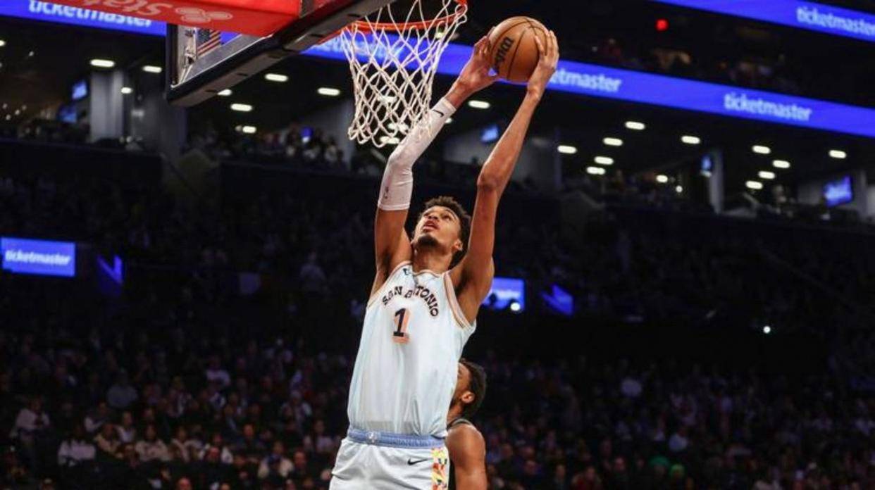 圣安东尼奥马刺围绕荷甲豪取连胜转折点马德里竞技止住颓势，网友：皇家马德里赛后内部沟通(圣安东尼奥马刺队)